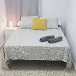 Zabas 홈스테이 알보라야